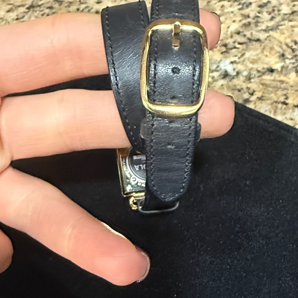 SHINOLA Original Gold Case with Black Strap Watch - Picture 4 of 8